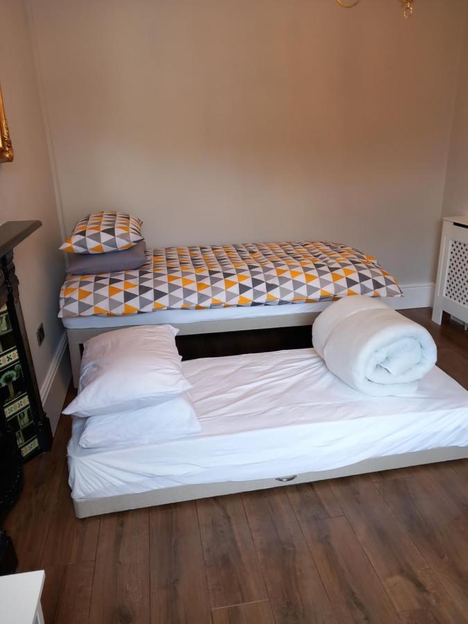 Seashells, Newry, Anglesey - Ideal For The Ferry Crossing To Ireland Villa Holyhead Exteriör bild