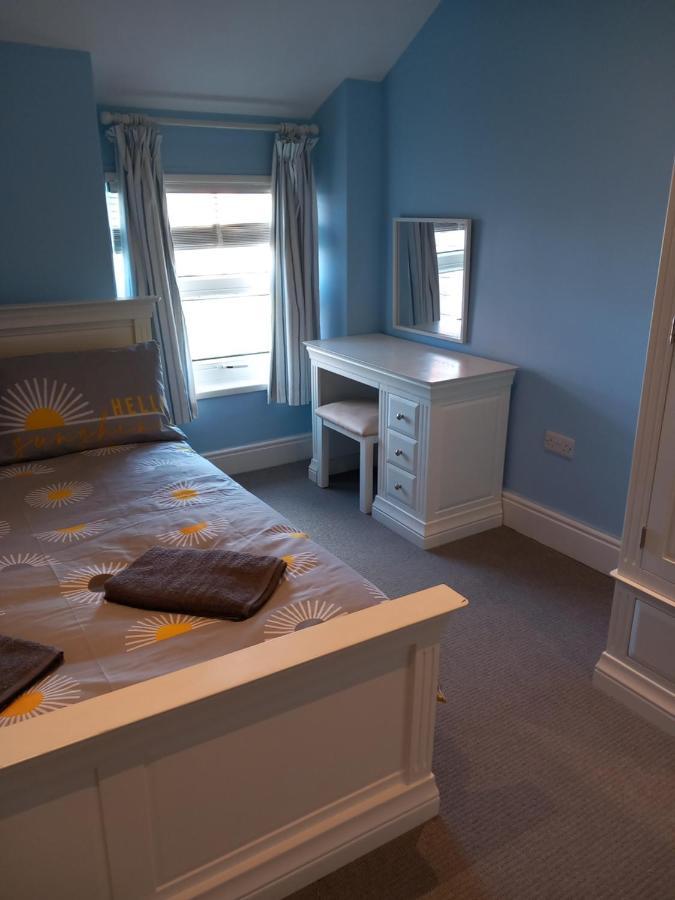 Seashells, Newry, Anglesey - Ideal For The Ferry Crossing To Ireland Villa Holyhead Exteriör bild
